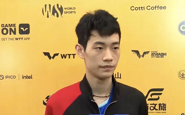 国乒20岁小将爆冷翻盘!张本智和嚣张言论遭打脸,被淘汰苦笑离场