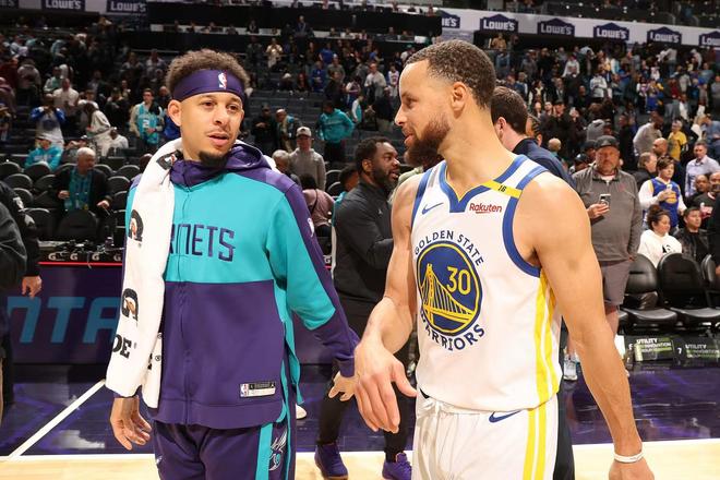 连签5人!勇士15人大名单正式出炉,新赛季有望冲冠?