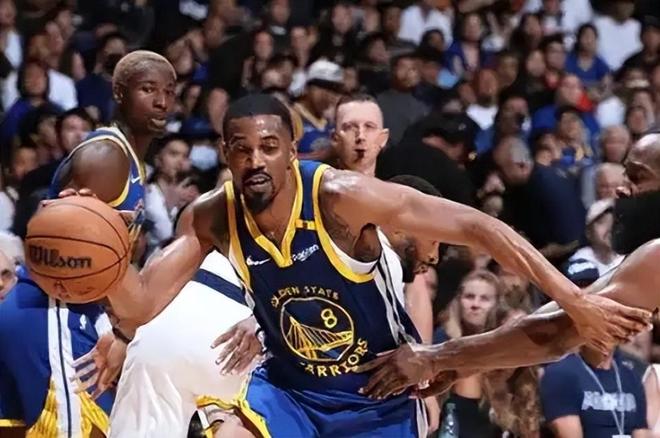 一口气连签4人,勇士18人大名单诞生!邓利维运作满分,可以争冠