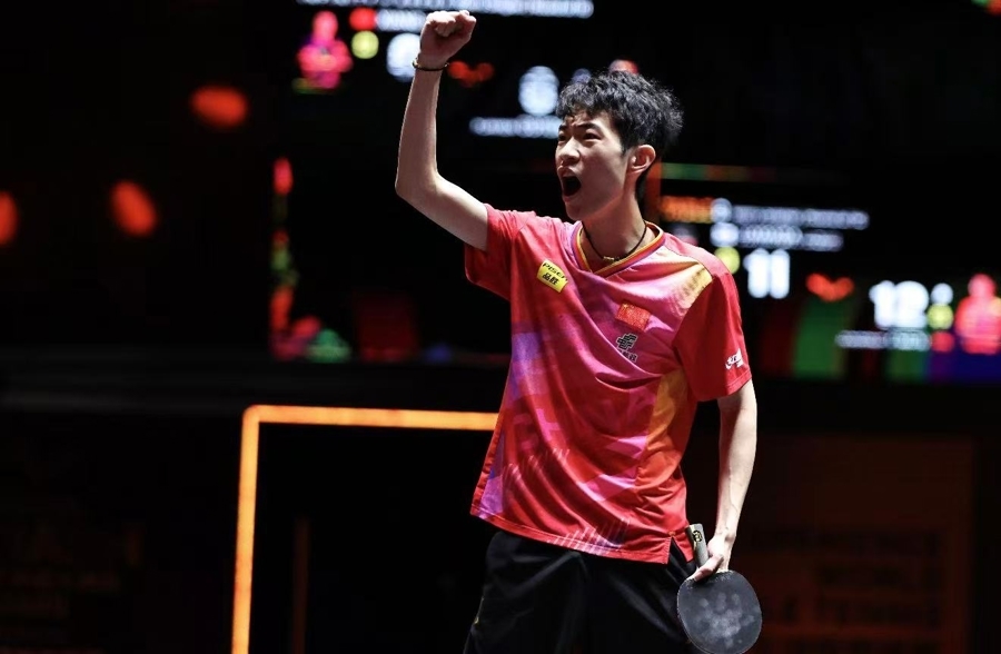 奇兵陈俊菘六连胜，男单八强国乒占四席，下轮悉数“外战”