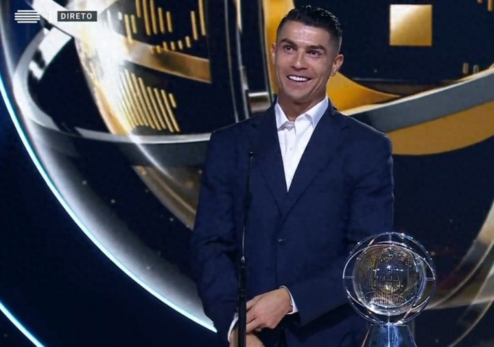 获环球声望奖！C罗：家人说我该停下 但我仍能帮球队为何不继续？