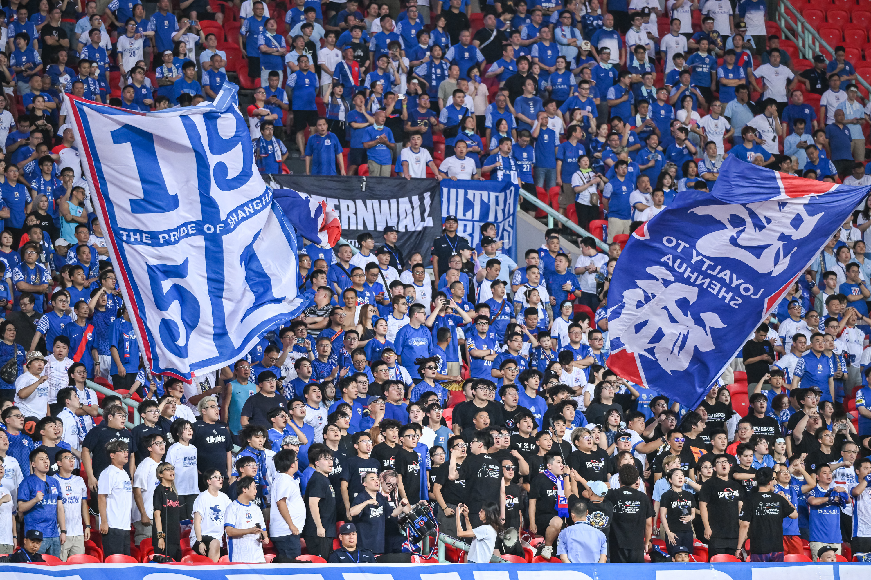 谁真正拥有中国足球?