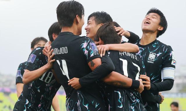 123分钟遭绝杀！日本被法国送回家，球员痛哭，世青赛8强已定6席