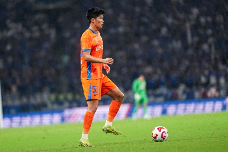 鲁媒：泰山队10日恢复训练 彭啸全运会受伤将缺席熊猫杯