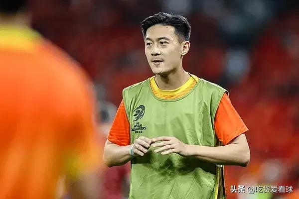 两连败!国足0:2日本,王钰栋伤退,四人表现太低迷!