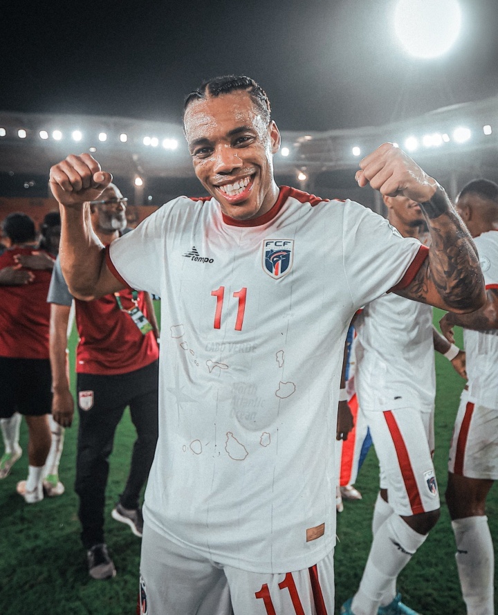 54万人小国，要圆梦世界杯了！