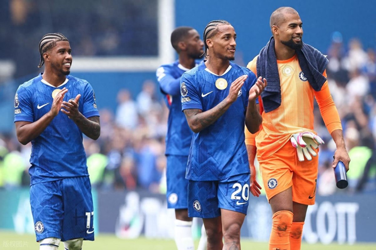 英超回归看点拉满！切尔西欲抢利物浦榜首 曼市德比重磅上演