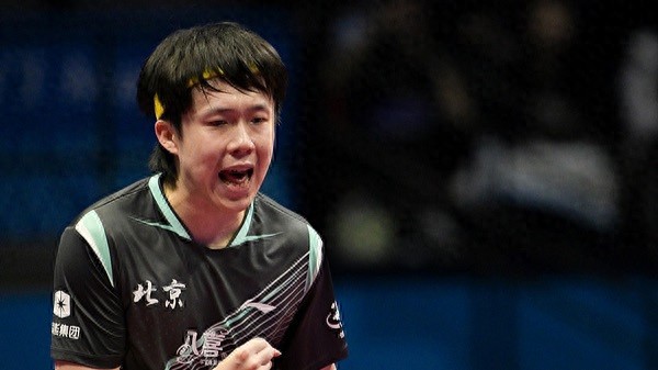 十五运｜全运乒乓果然高难度！王楚钦苦战七局进八强，男单前八号种子只剩四人