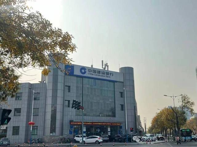 对话“银行取钱被反复盘问事件”当事人：不要借反诈名义折腾储户和银行柜员｜封面深镜