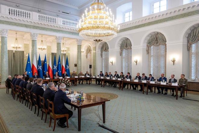 北约多国宣布出动战机支援波兰防空