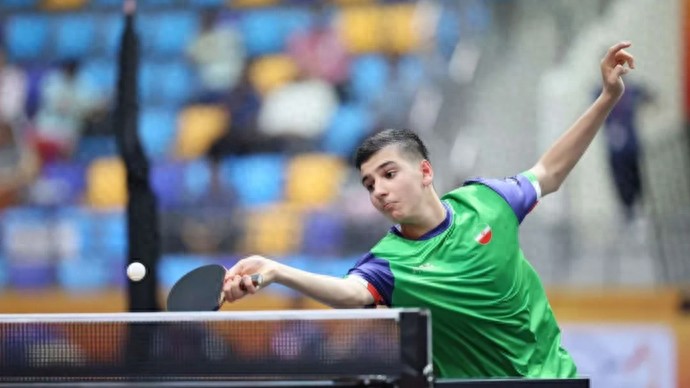 有惊无险！中国男乒又被伊朗小男孩“咬”了一口，半决赛将演“中日对决”