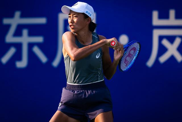 突发！前中国金花一姐退赛，最后一刻拿到外卡，郑钦文此前也退赛