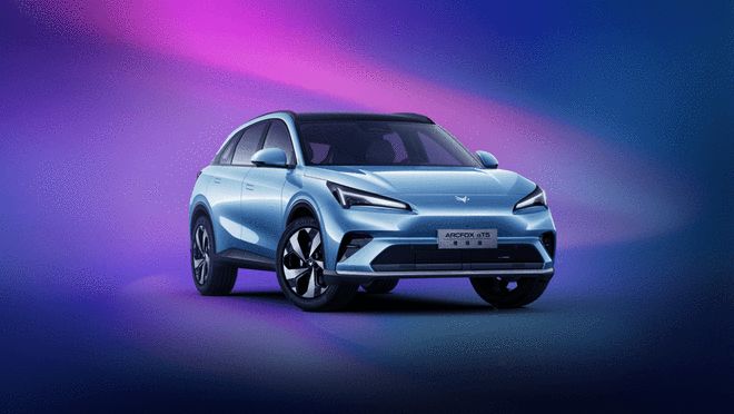 有纯电有增程 极狐全新阿尔法T5预售价12.38万起