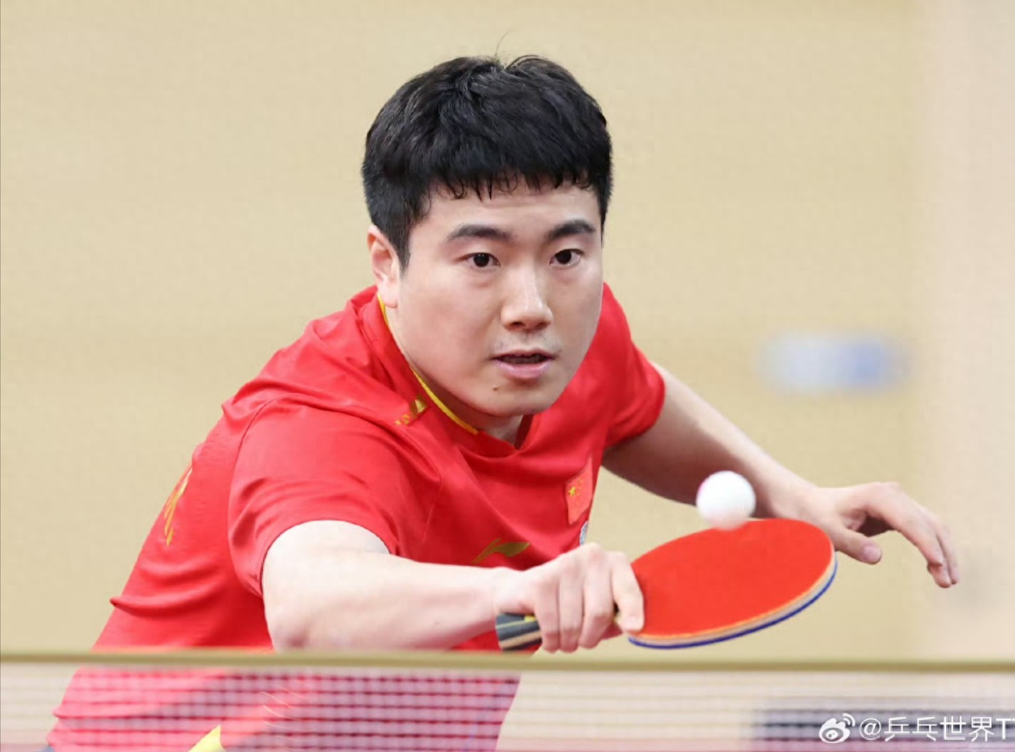 梁靖崑老婆看比赛紧张到吸氧！女团决赛名单出炉：蒯曼VS早田希娜