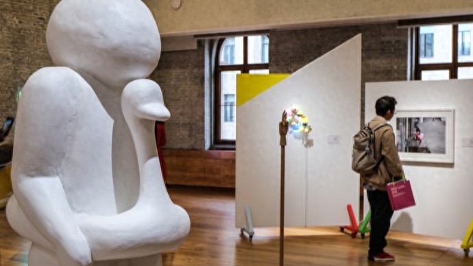 斯沃琪艺术中心同城两地呈现“游艺之间”，驻地艺术家打造沉浸式创意游乐场