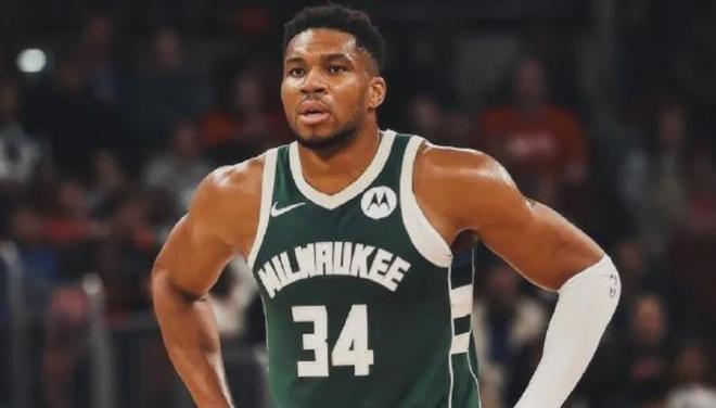 惨败45分!突然确定,不要字母哥了!