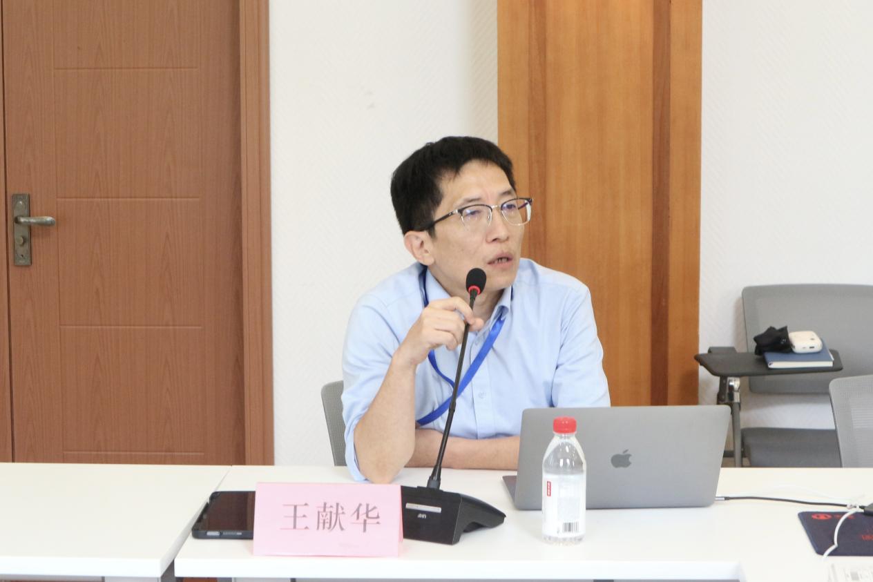 首届“历史与哲学上海论坛”在上海财经大学人文学院举行