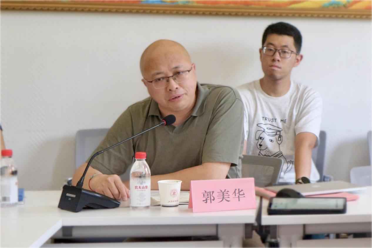 首届“历史与哲学上海论坛”在上海财经大学人文学院举行