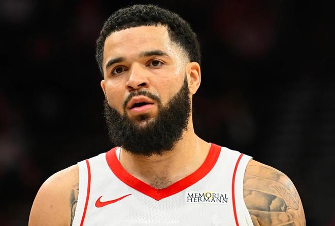 申京能否更加“约基奇”化，将是火箭能否争冠的关键