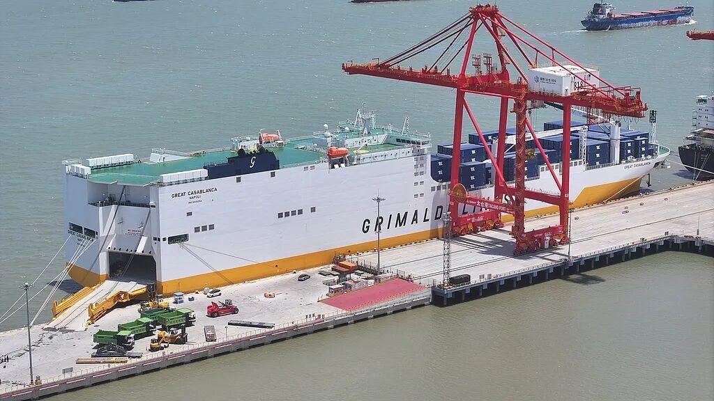 3万中国人涌入非洲：种菜、做电商，卖期房