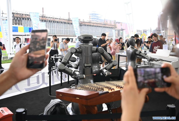 Chine : technologies intelligentes présentées lors de la CIFTIS 2025