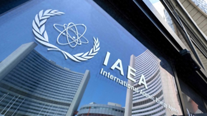 伊朗称因欧洲三国“不当举动”将暂停与国际原子能机构合作