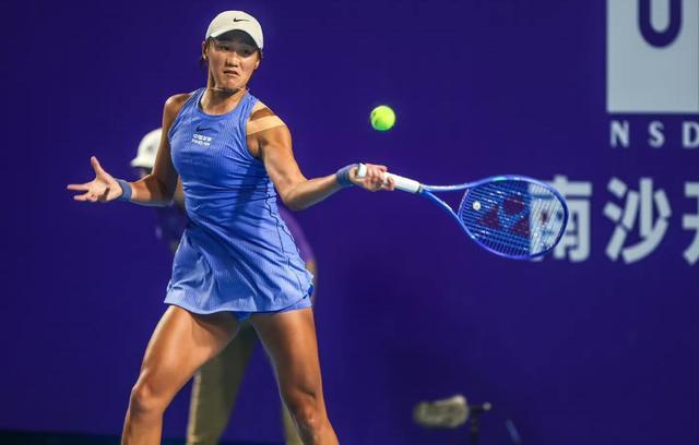 爆冷横扫7号种子!王曦雨直落两盘晋级广网16强取得金花开门红