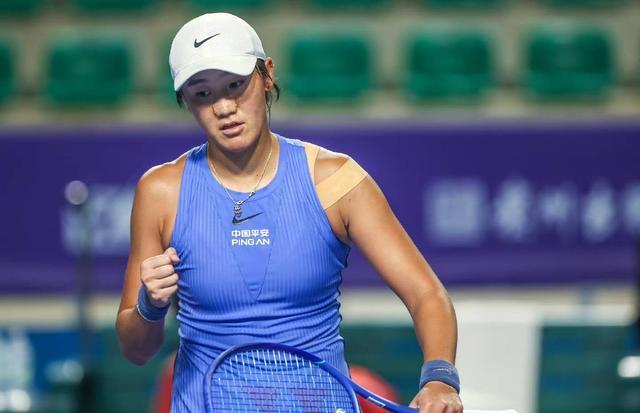 爆冷横扫7号种子!王曦雨直落两盘晋级广网16强取得金花开门红