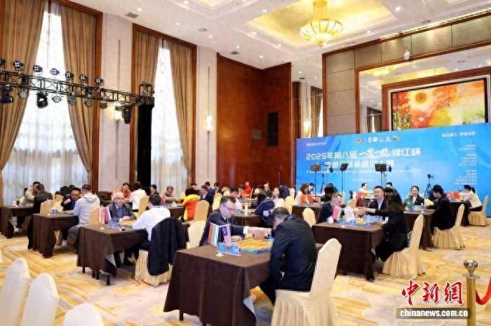 2025年第八届“一带一路”锦江杯成都全球象棋双人赛启幕
