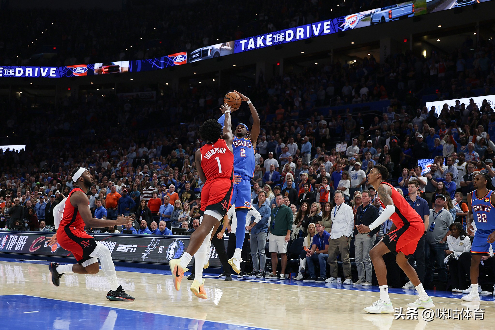 史诗级揭幕战!三人犯满一人抽筋,雷霆鏖战双加时险胜火箭