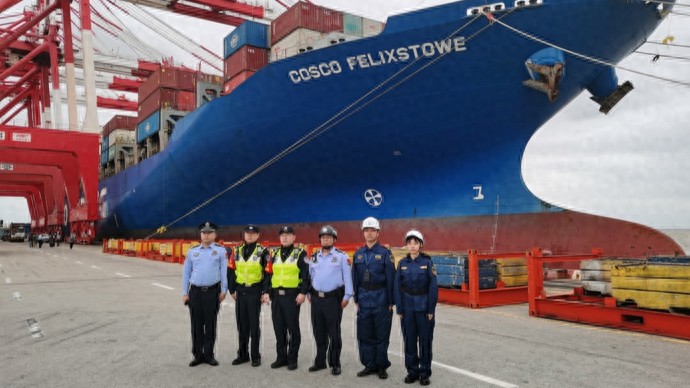 外高桥港区联检单位齐心协力服务保障第八届进博会