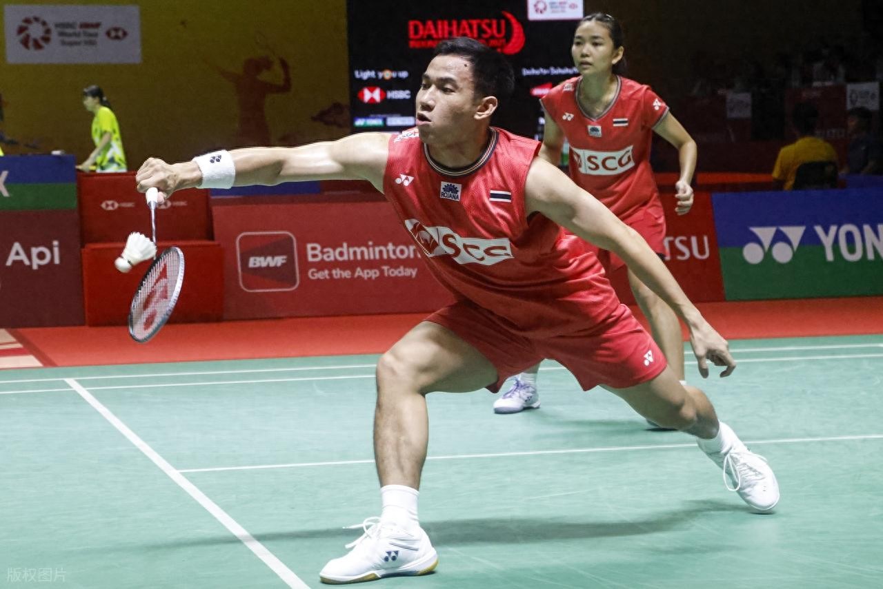 中国大师赛！国羽1金1银，凡贤组合狂逆转，斩获65万，女单造惨案