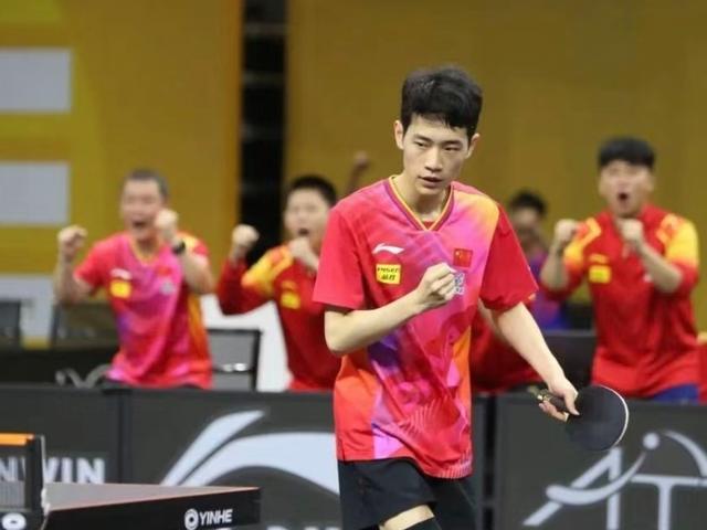 喜讯！国乒大满贯赛头号黑马公开恋情，女友为混双搭档肤白貌美