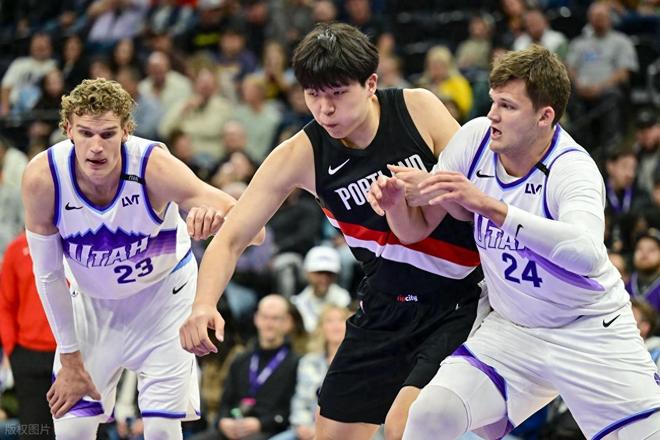 CCTV5直播，NBA开拓者PK勇士，新帅上任首战，杨瀚森有望翻身首发