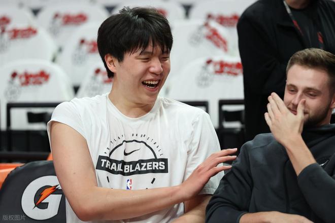 CCTV5直播,NBA开拓者PK勇士,新帅上任首战,杨瀚森有望翻身首发