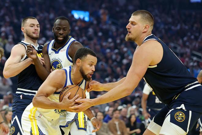 三分11中10,独揽50分仍输球!三人毁戈登生涯之夜2换1交易要亏本