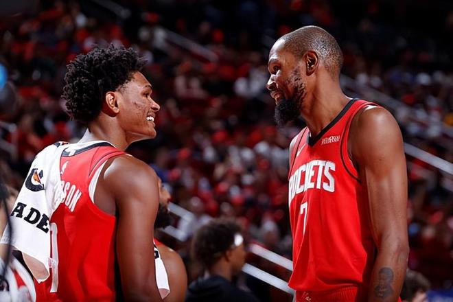 特点完全被限制了！阿门在火箭双塔体系中简直是处处碰壁？