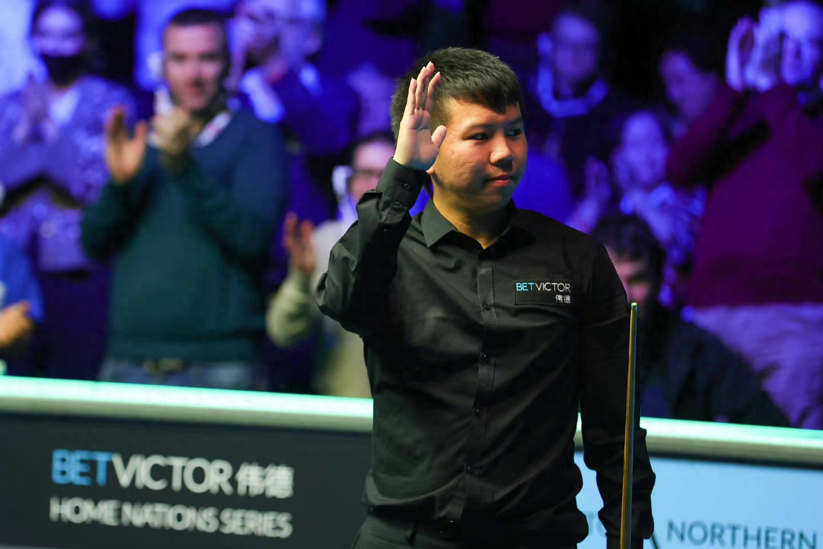 3-5到6-5逆转，艾伦晋级决赛对阵周跃龙附赛程！世界亚军黯然出局