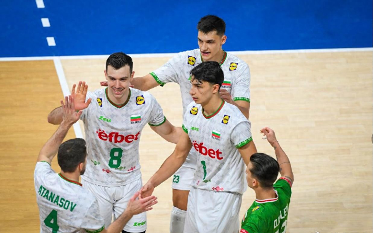 男排世锦赛：4强全部诞生，美国被绝杀，黑马创历史，波意死磕