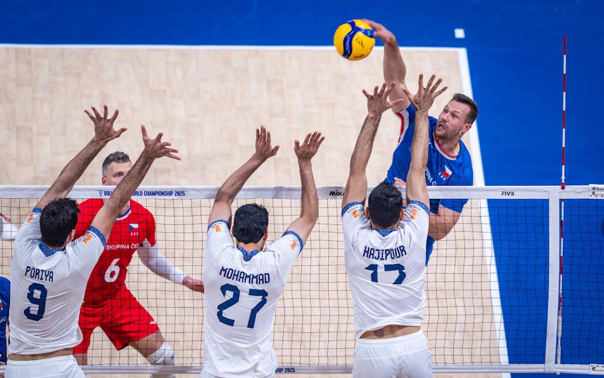 男排世锦赛:4强名单出炉,欧洲劲旅3-1逆转,亚洲球队全军覆没