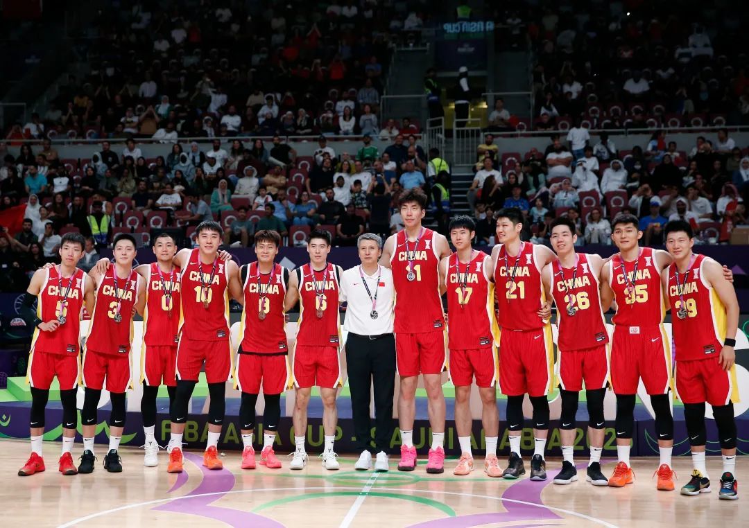 凰家看台 | 中国男篮怎么就突然变强了