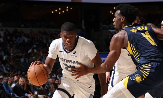 瀚森未来能强过考沃德?队记热议中国内线:定论交易输赢为时过早