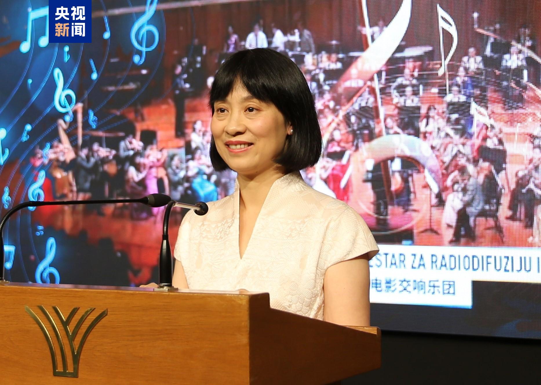 惊艳全场!中国首部8K太空纪录电影《窗外是蓝星》宣传片亮相波黑