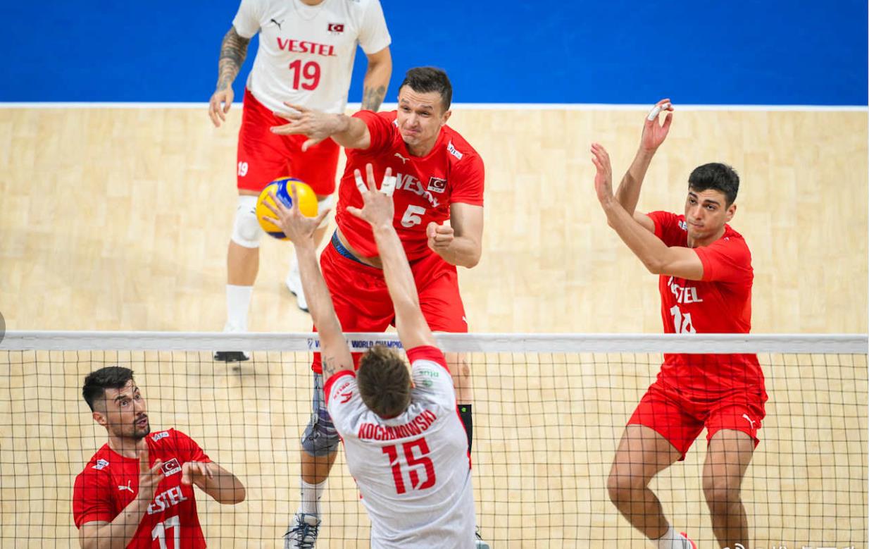 3-0!男排世锦赛4强诞生,世界第一强势爆发,波意狂胜,黑马出局