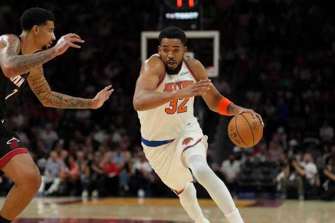 首败!布伦森37+7尼克斯无缘18分逆转热火 鲍威尔29+7热巴19+13