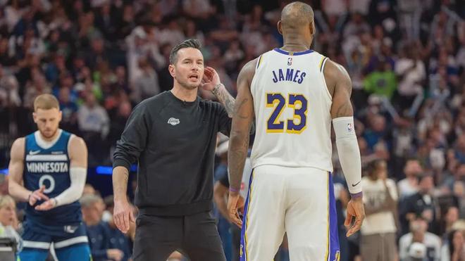 2年2100万提前续约,首轮出局却更被看好!下一个帕特莱利?