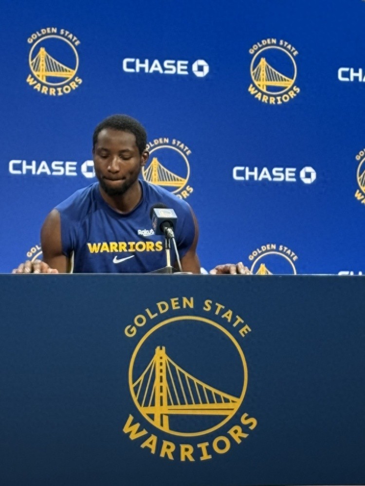 库明加：我们打得很有纪律性 沟通很好 每个人都完成自己的任务