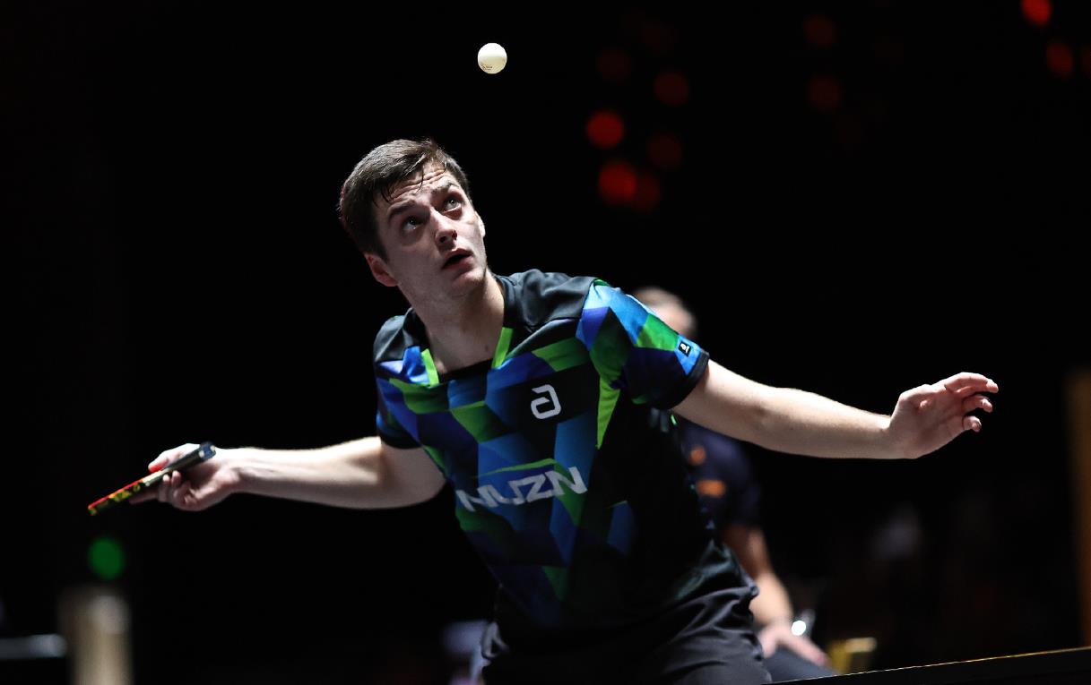 中国大满贯:爆大冷,日本女单0:3完败,国乒3人出局,王曼昱零封