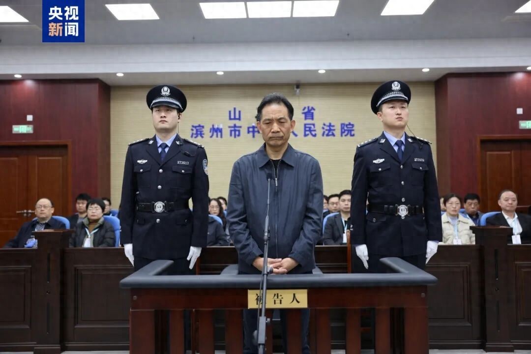 中国联通原副总经理曹兴信一审获刑十二年