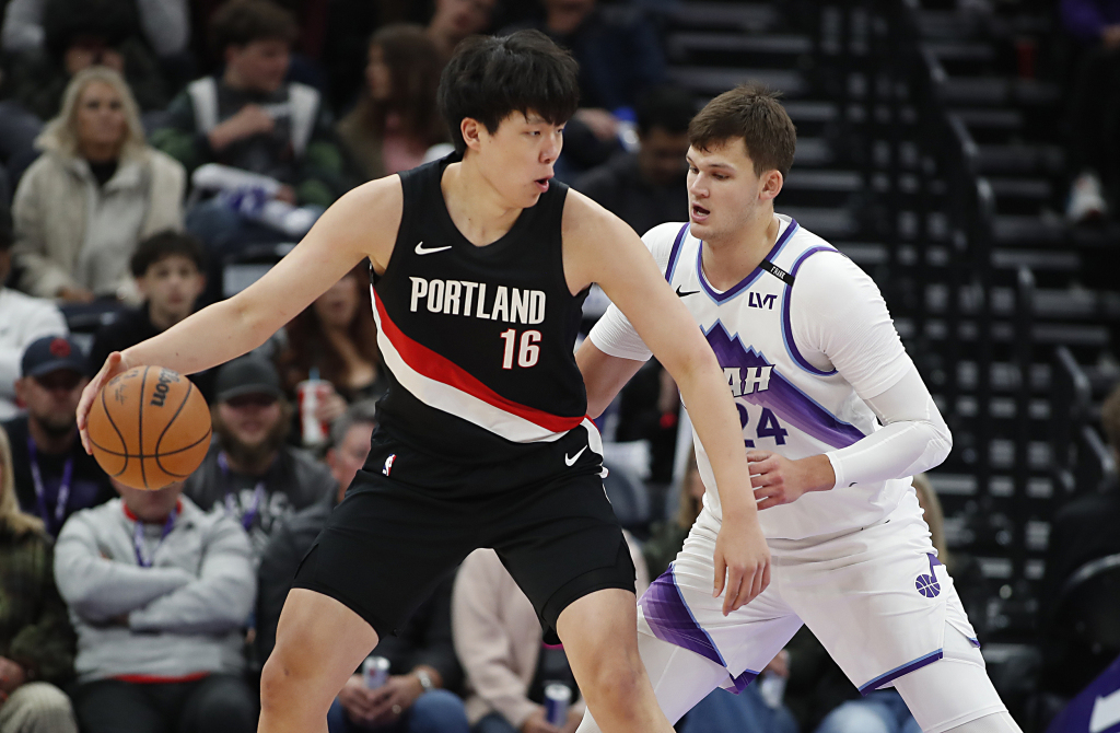 哭着告别季前赛，杨瀚森首个NBA赛季一定要记住姚明的忠告